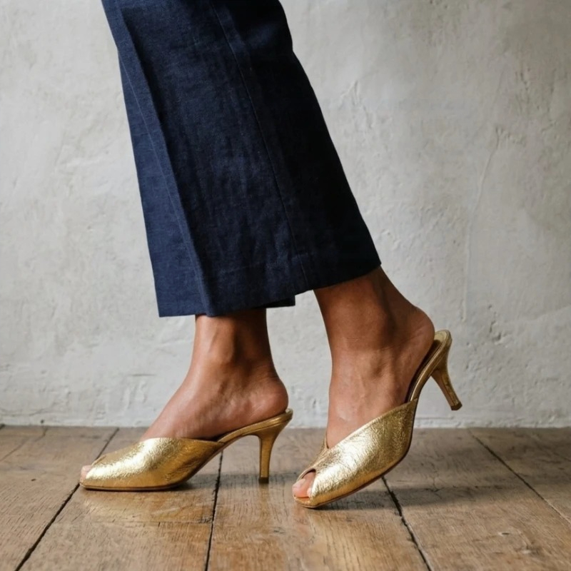 Damespumps Designer Gouden Dam - Summer Clothing Stores recensie en prijs